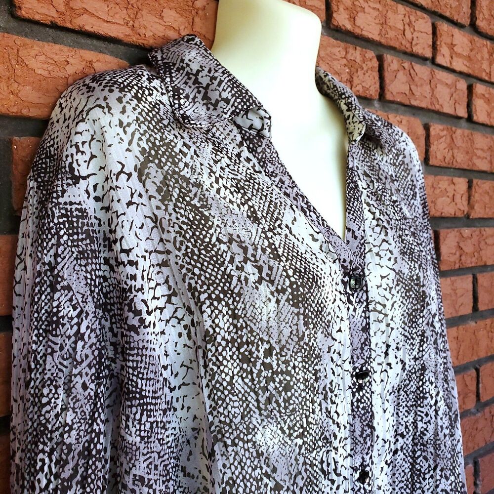 Vintage Snakeskin Button Up Blouse 18 / 20 Gray Long Sleeve Semi Sheer Accordion